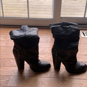 Jessica Simpson boots